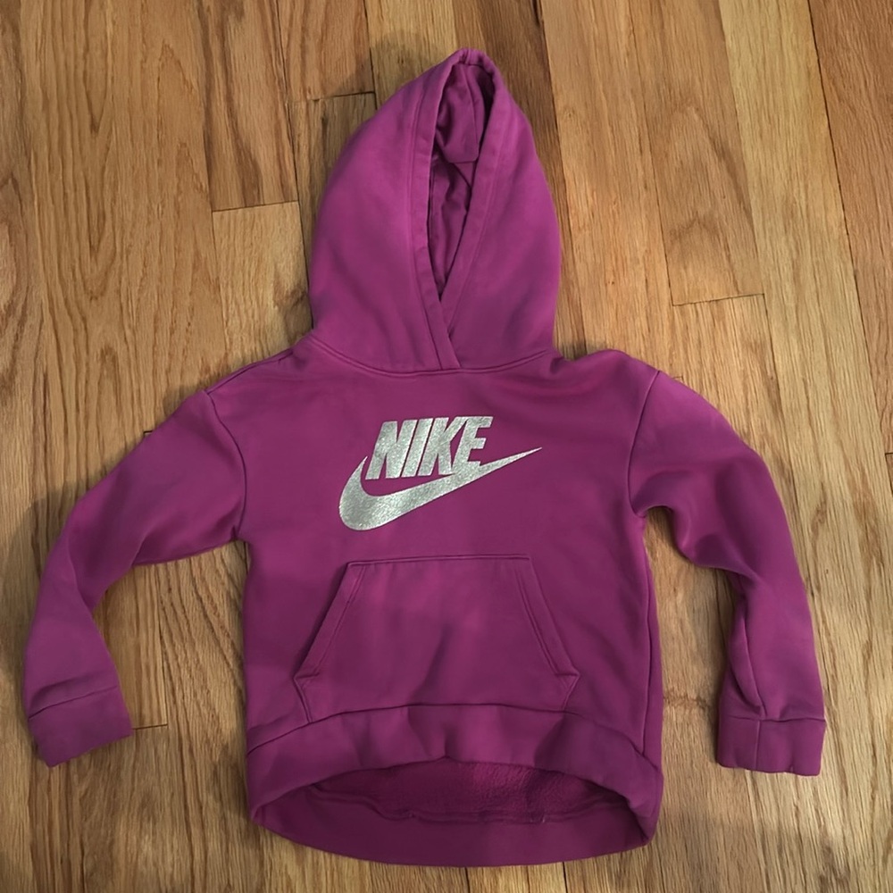 Nike toddler girls sweatshirt with grey glittery Nike decal